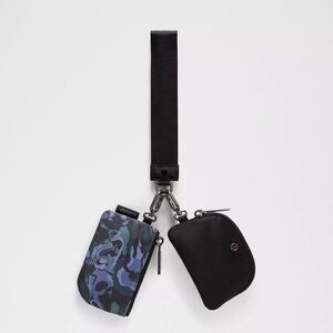 Lululemon Athletica Black and Blue Key & Card Holder Set